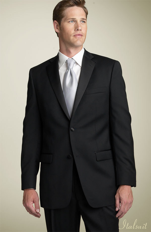 2 BUTTON EXTRA FINE HAND MADE TUXEDO 100% WOOL WITH NOTCH LAPLE
