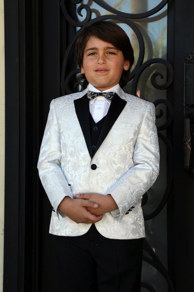 B4-BELLAGIO WHITE 5PC SUIT SHIRT,BOWTIE & VEST FOR KIDS 