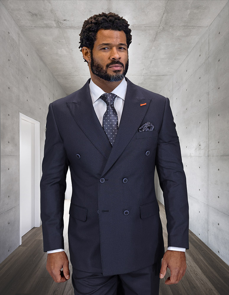2PC DOUBLE BREASTED SUIT. SUPER 200'S EXTRA FINE ITALIAN WOOL FABRIC HAND MADE