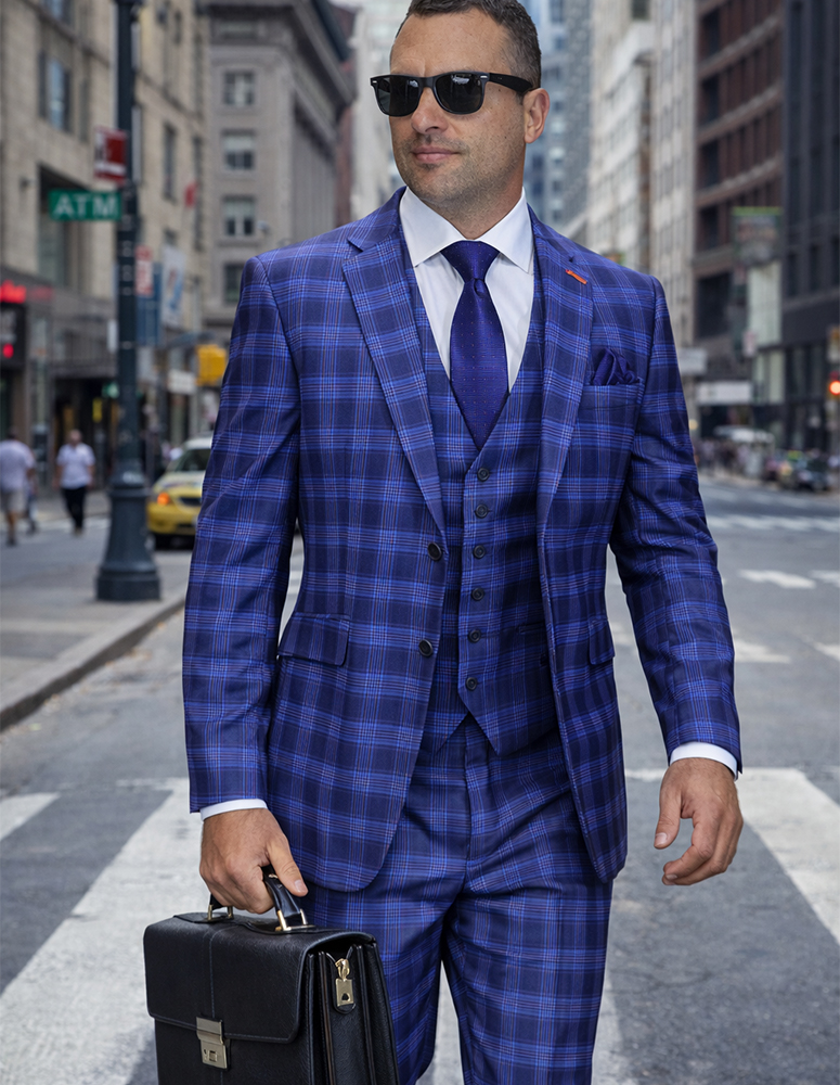 3PC ITALIAN SUPER 200'S WOOL SUIT. MODERN FIT FLAT FRONT PANTS