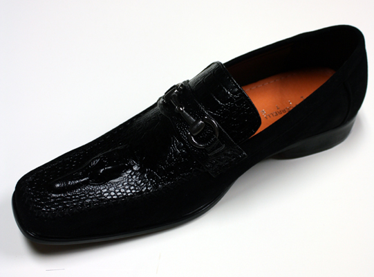 6169 MENS BLACK SLIP ON  DRESS SHOES IT'S ONE OF A KIND  
