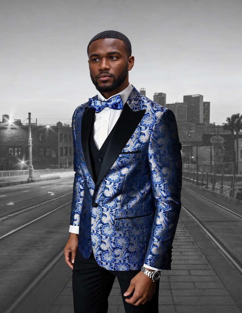 Bellagio-4 CLASSIC ROYAL 3PC 1 BUTTON MENS SUIT WITH TRIM ON THE COLLAR SUPER 150'S EXTRA FINE ITALIAN FABRIC 